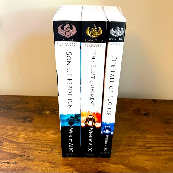 Chronicle of Brothers by Wendy Alec - Picture 1 of 8